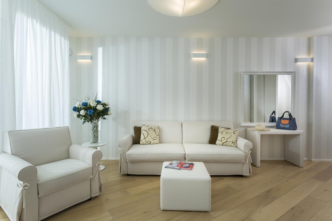 Embassy Aparthotel Rimini Exterior photo