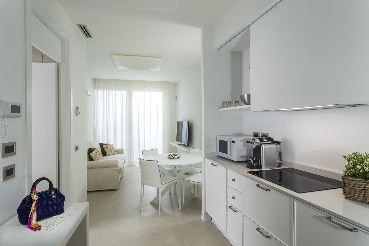 Embassy Aparthotel Rimini Exterior photo